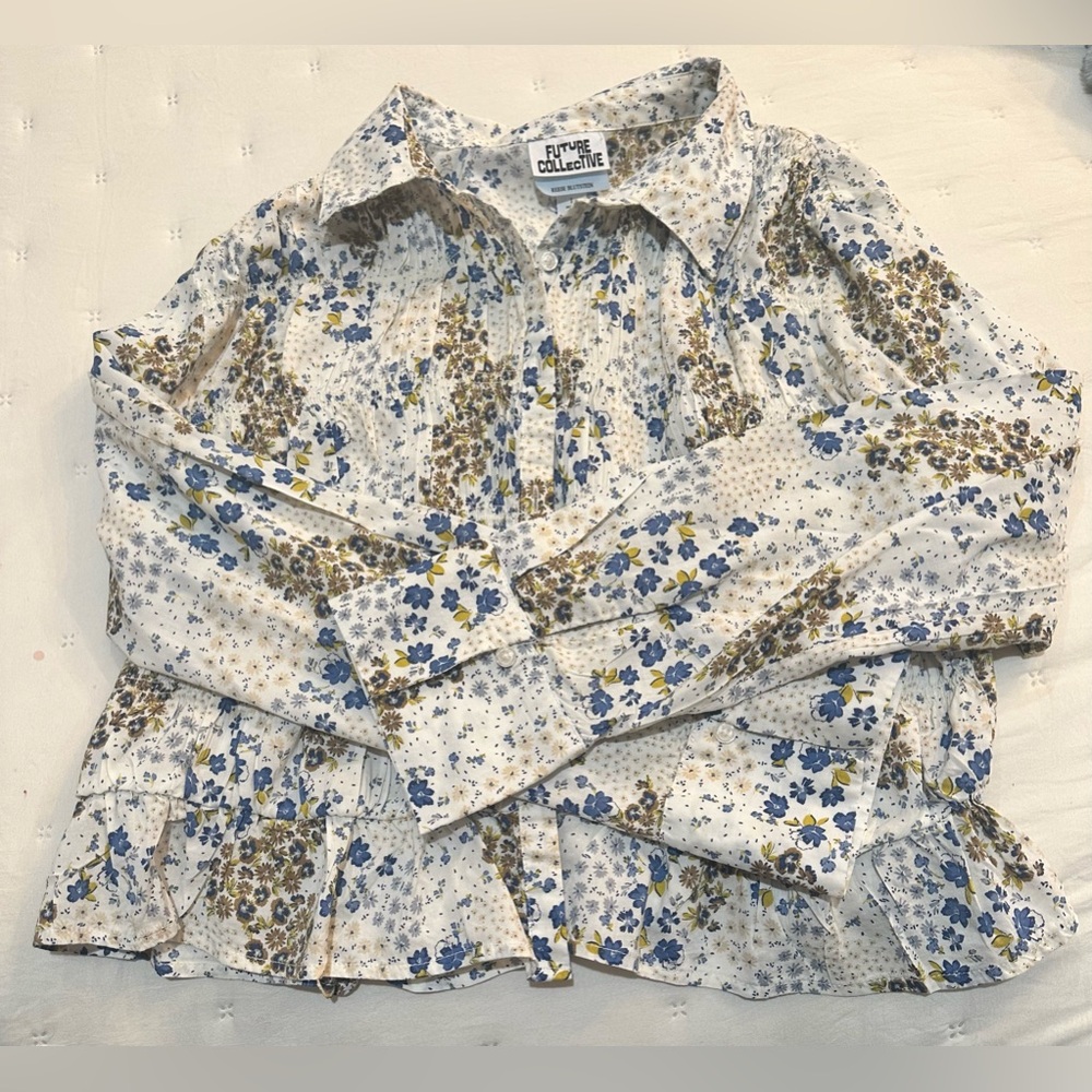 Future Collection Reese Blutstein Floral Top Size Large NWOT - Picture 1 of 10